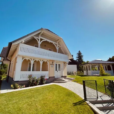 Gasthof Mia 4*