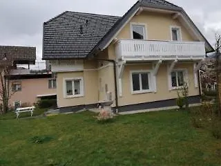 Mia Hiša za goste 4*